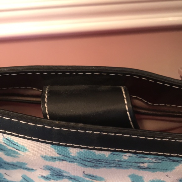 Talbots tote leather trim navy Scene print w/aqua - Picture 6 of 8